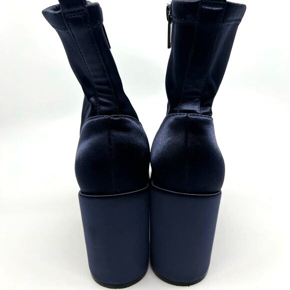 Marc Fisher ICELA Blue Satin Ankle Booties Women's 6 US - Picture 6 of 9